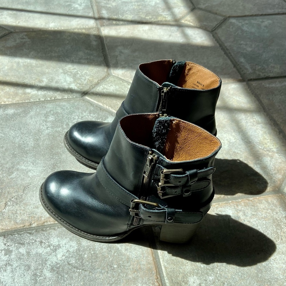Freebird Bolo Boots, Women’s Size 9, Black